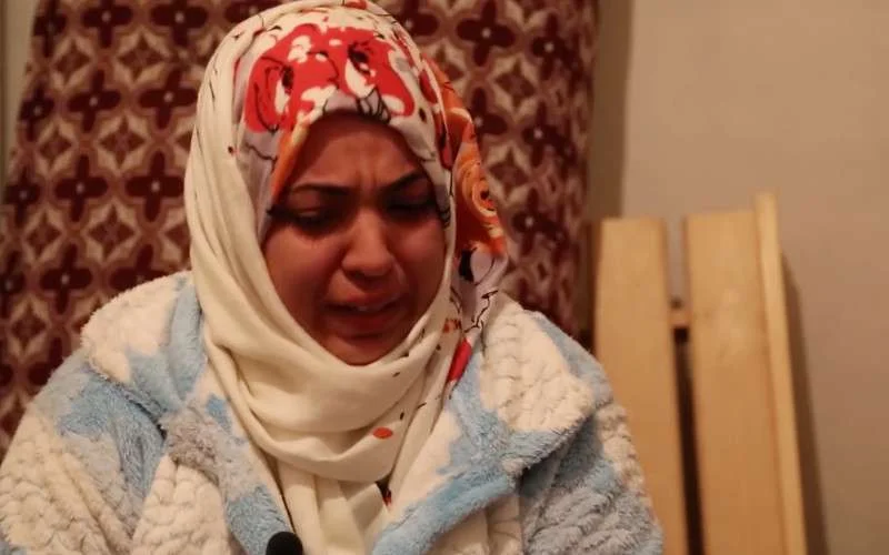 Vrouw verbrandt zichzelf na inbeslagneming goederen in Marokko (video)