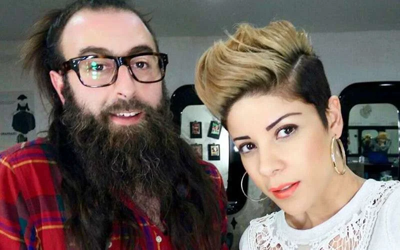 Nieuwe look voor Leila Hadioui (foto's)