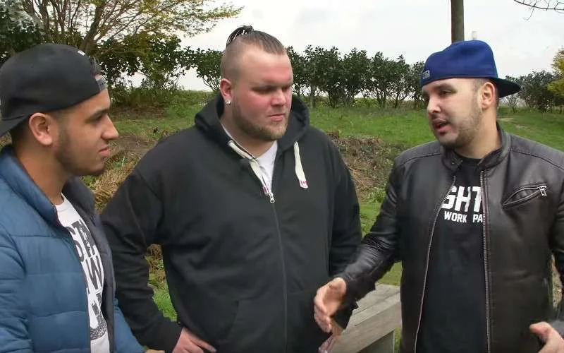 Waarom radicaliseren jongeren? Ex-radicale moslim vertelt! (video)