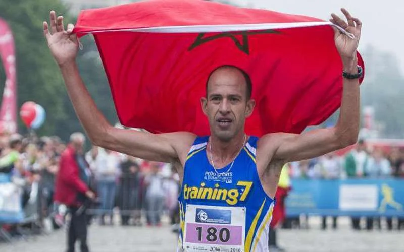 Najim El Qady wint voor derde keer 20 km Brussel