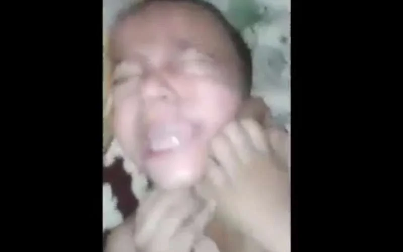 Marokkaan mishandelt kinderen om vrouw te dwingen geld te sturen