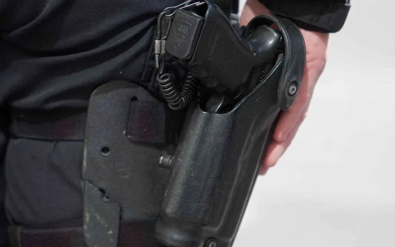 Gevangenisbewaker pleegt zelfmoord met dienstwapen in Sidi Kacem