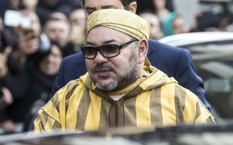 Mohammed VI op trouwfeest broer kamerheer (video)