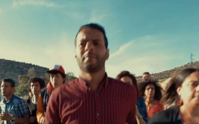 Hoba Hoba Spirit brengt liedje over hoop uit (video)