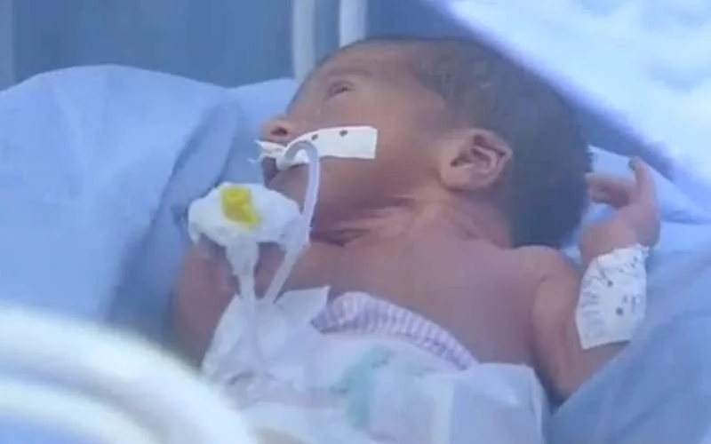 Vierling geboren in Tetouan (video)