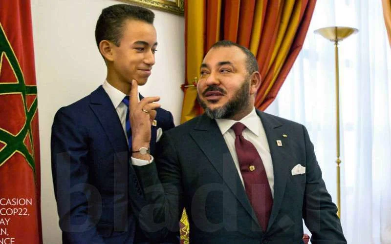Exclusieve foto's van Koning Mohammed VI, Moulay Hassan en Moulay Rachid