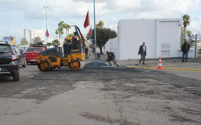 Koning Mohammed VI komt, even snel de straten opknappen (foto's)