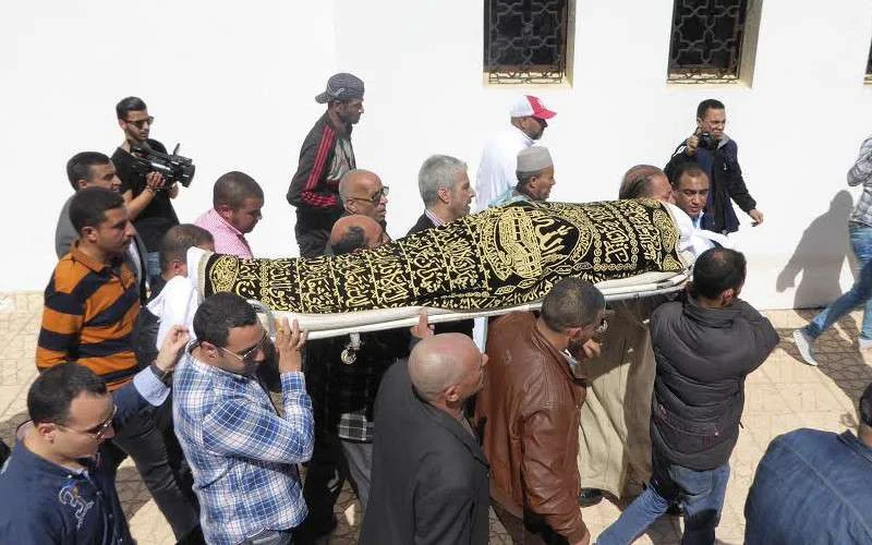 Doodgeschoten Kamerlid Abdellatif Merdas begraven (video)
