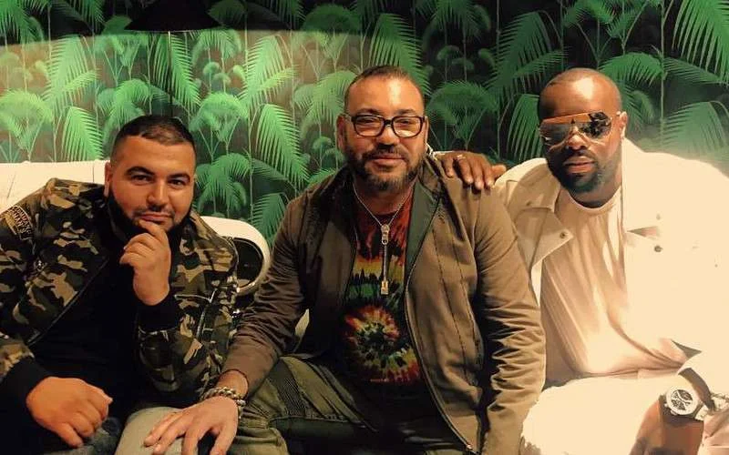 Foto: Koning Mohammed VI en rapper Maître Gims