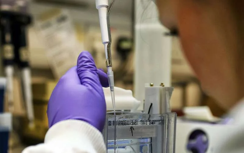 Marokkaanse onderzoeker ontwikkelt behandeling tegen aids