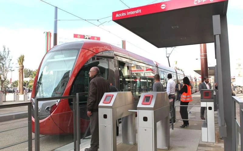 Tramcontroleur in Casablanca neergestoken