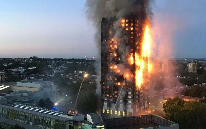 Flatbrand Londen: nabestaanden Marokkaanse slachtoffers op ambassade ontvangen