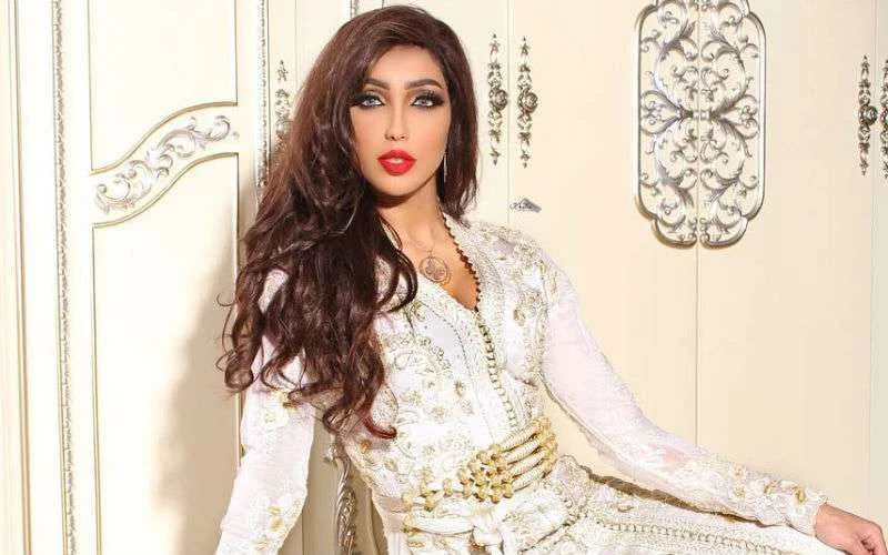 Dounia Batma op tournee in Marokko 