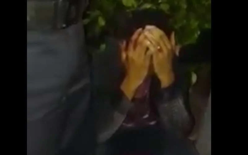 Agent redt dief van woedende menigte in Khouribga (video)