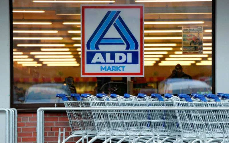 Moslima caissière Aldi niet verplicht alcohol af te rekenen