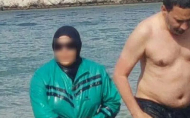 Vrouw Marokkaanse minister in opspraak vanwege burkini (foto's)