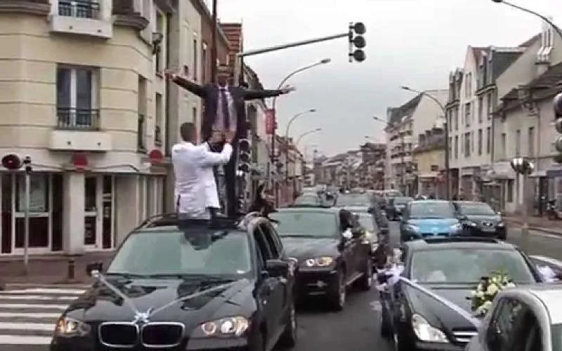 Gasten Marokkaanse bruiloft bekeurd in Amsterdam