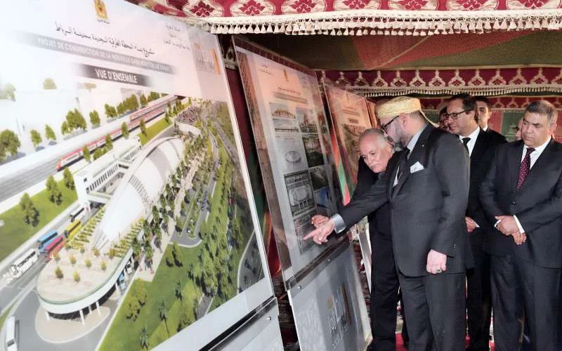 Koning Mohammed VI lanceert bouw busstation en andere projecten in Rabat
