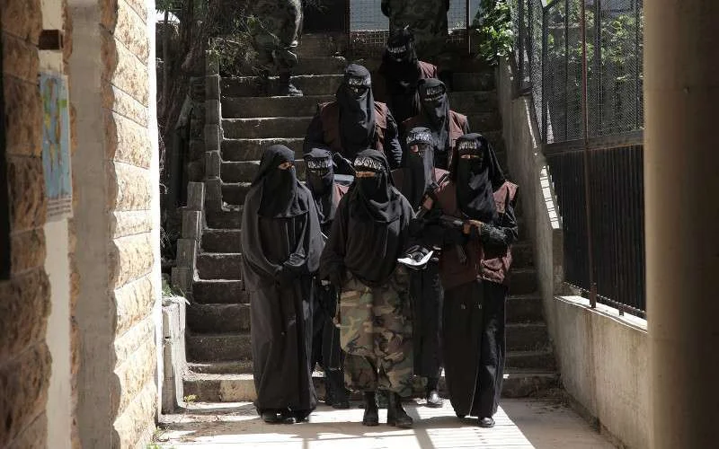 Marokkaanse minister geeft zorgwekkende cijfers vrij over Marokkaanse vrouwen bij Daesh