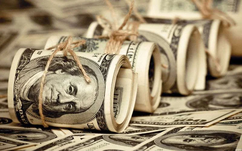 Wat zou je doen met één miljoen dollar? Marokkanen antwoorden (video)