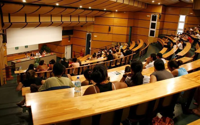 Marokko: enkel rijken zullen universiteit moeten betalen