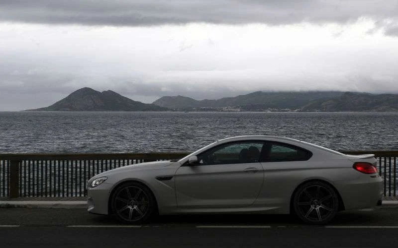 Marokko-Spanje: bende smokkelt cannabis met gestolen luxe auto's