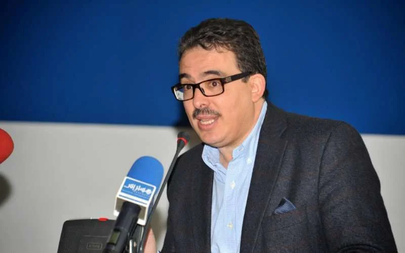 Zeer ernstige beschuldigingen tegen directeur Akhbar Al Yaoum!