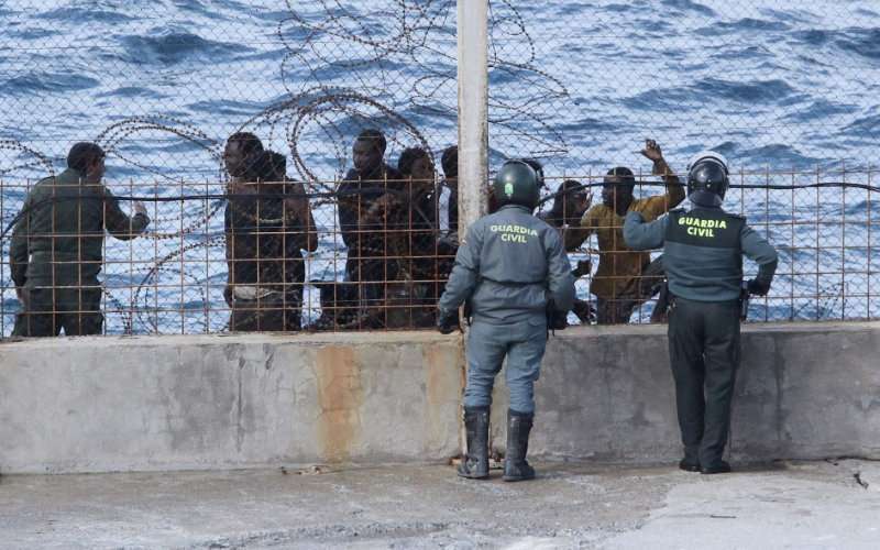 Marokko houdt 300 migranten tegen bij Sebta