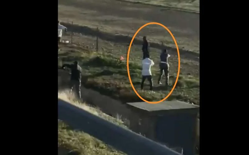 Indrukwekkende beelden achtervolging op snelweg Marrakech (video)