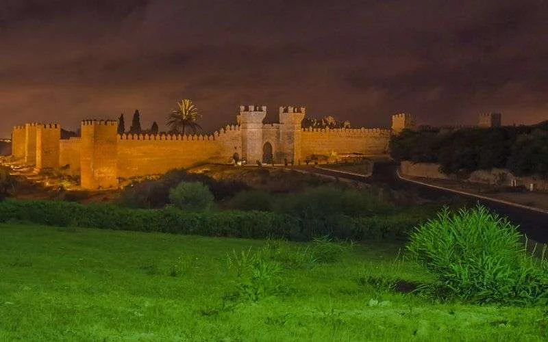 Marokko: prijs toegang historische locaties met 7 vermenigvuldigd