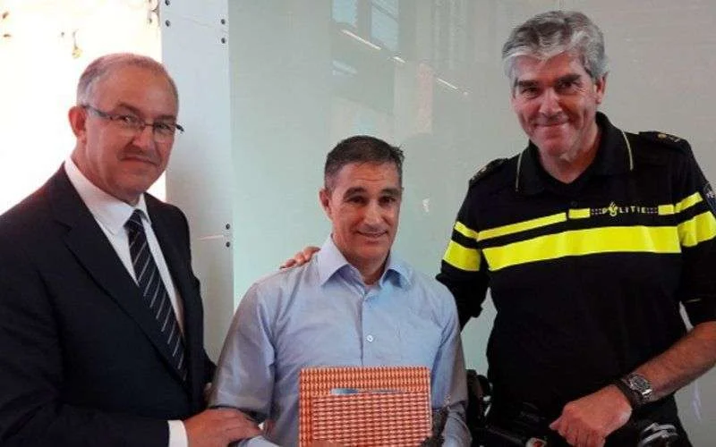 Nederlands: kickboksleraar Khalid Chennouf wint "Be a Nelson Award"
