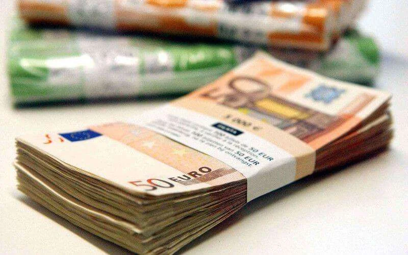 Marokkaanse douane onderschept half miljoen dirham bij grens Sebta