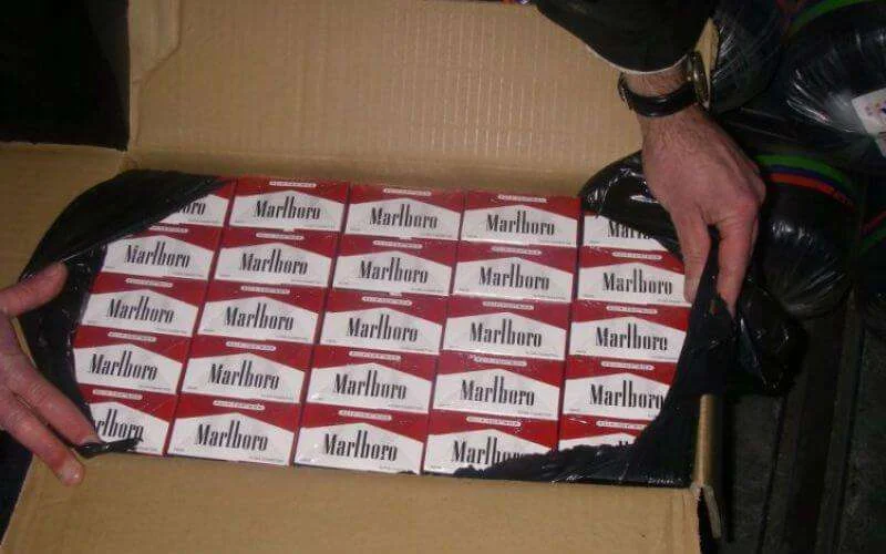 Ruim 34.000 sloffen sigaretten onderschept in Tanger Med