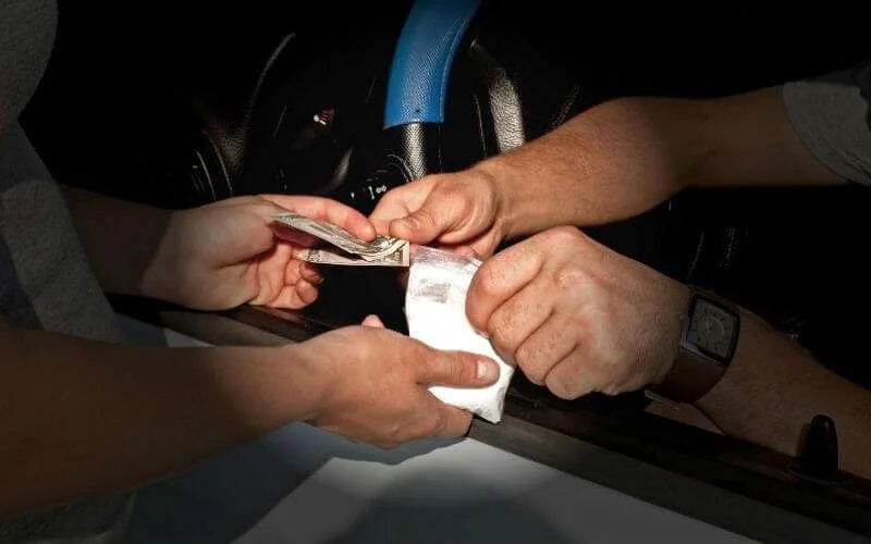Tetouan: taxichauffeur en beenhouwer waren drugsdealers