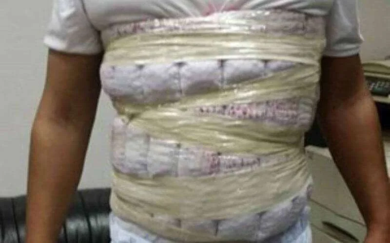 Man met drugsgordel betrapt bij grens Sebta