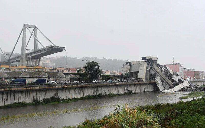 Koning Mohammed VI reageert op instorting brug Genua