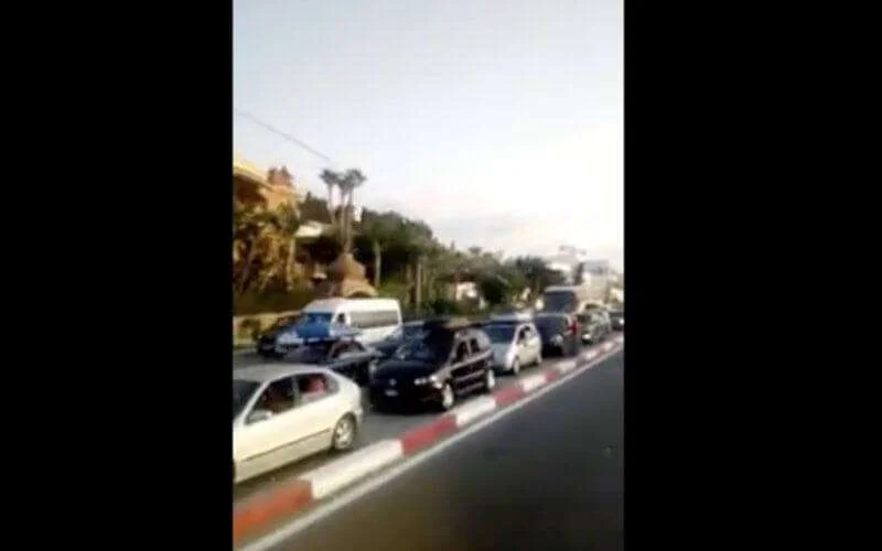 Wereld-Marokkanen moeten tot 24 uur op boot wachten in Tanger Med (video)