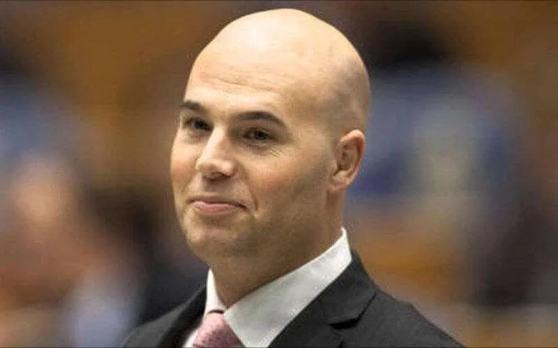 Nederland: ex PVV'er en islamcriticus Joram van Klaveren bekeert zich tot de islam