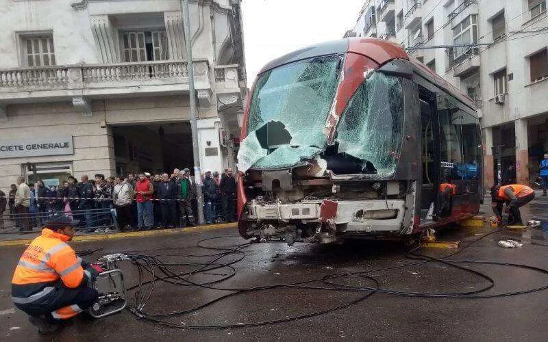 Tram Casablanca: waarschuwing voor ongelukken met heftige video