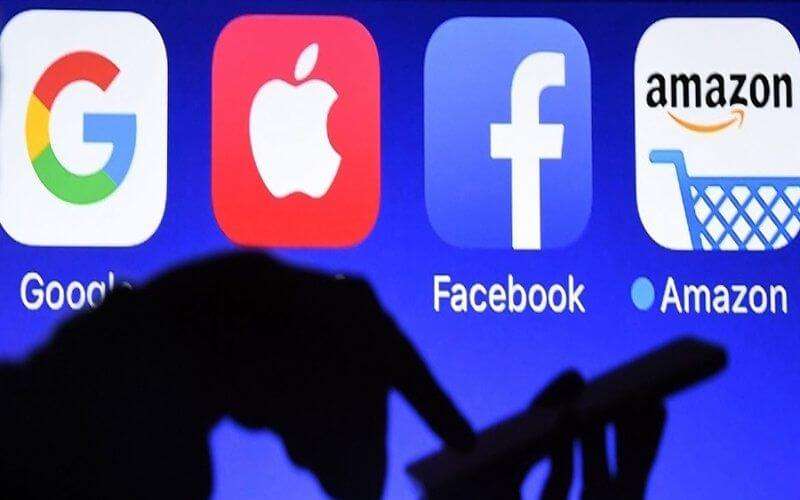 Marokko gaat oorlog aan met Facebook en Google