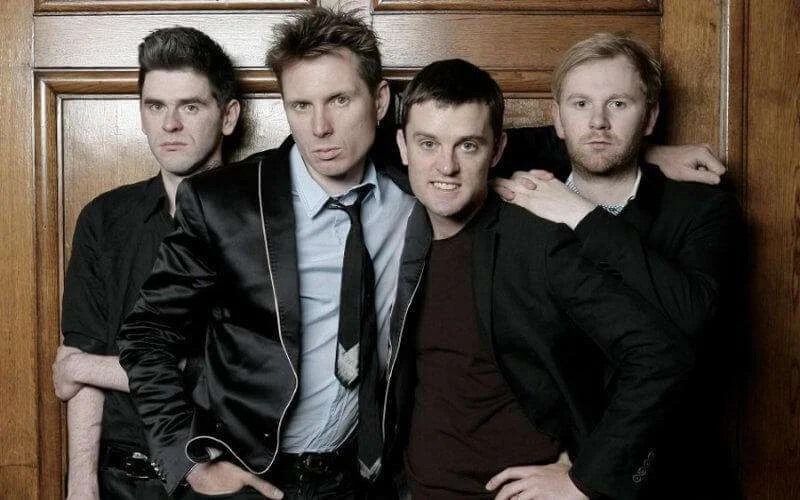 Britse drummer stopt tournee na ongeval in Casablanca