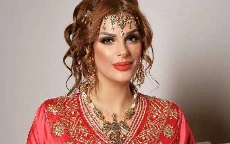 Marokkaanse danseres Maya Dbaich eist maatregelen van de regering