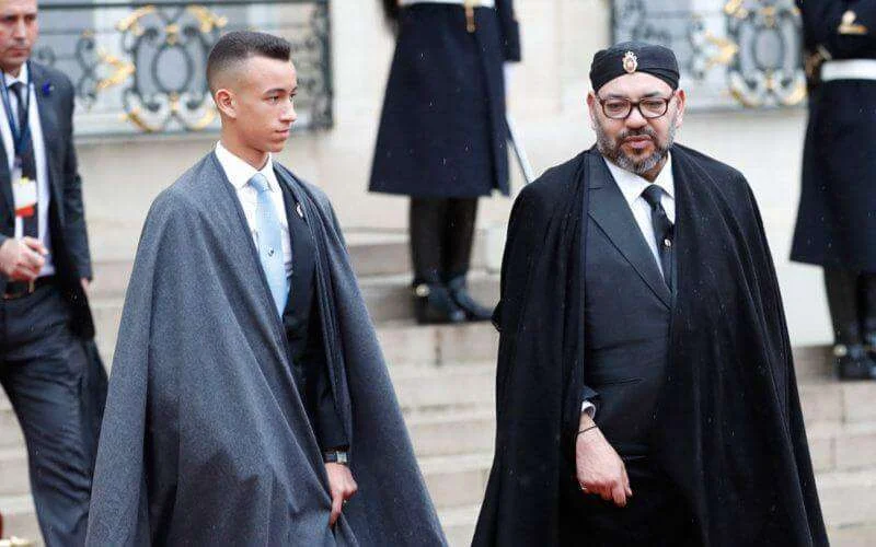 Moulay Hassan ontvangt Palestijnse kinderen op bevel van Koning