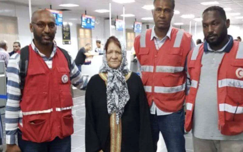 In Libië achtergelaten Hadja Zahra eindelijk terug in Marokko