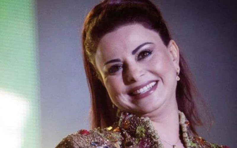 Latifa Raafat onthult naam baby
