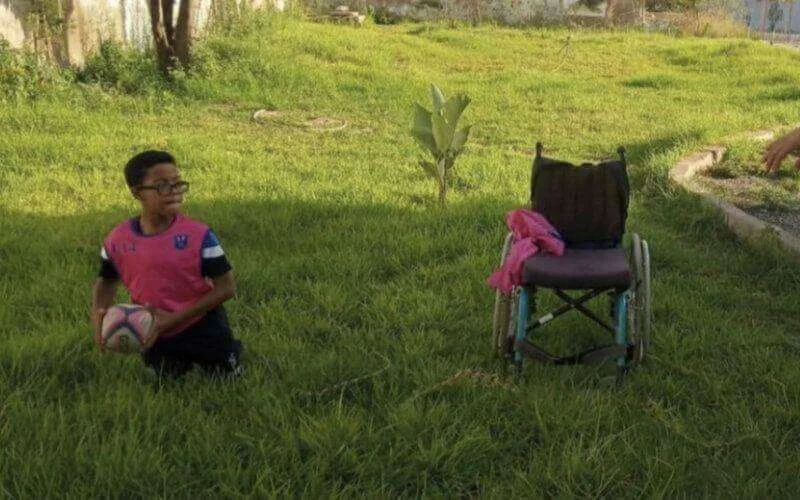 Ontroerend verhaal zonder benen geboren Hassan (video)