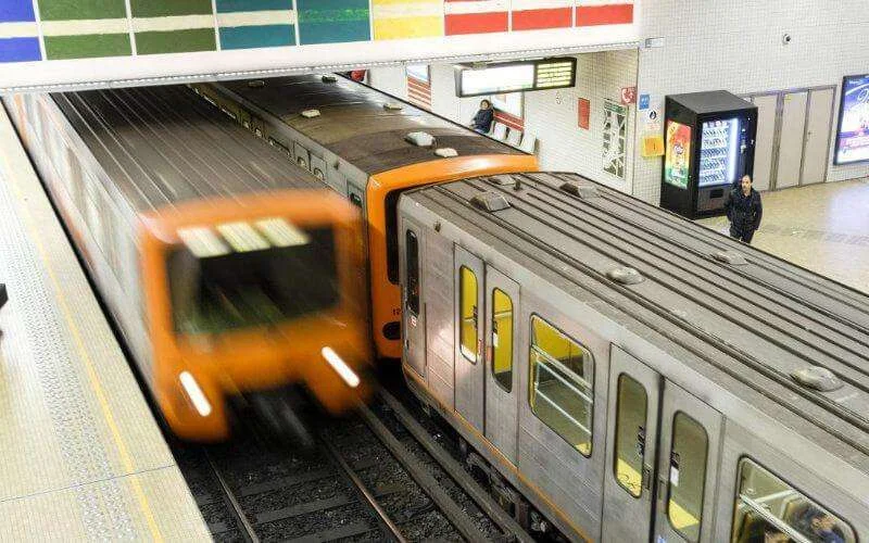 Brussel: MIVB reageert met humor in het Arabisch op waarschuwing voor controleurs