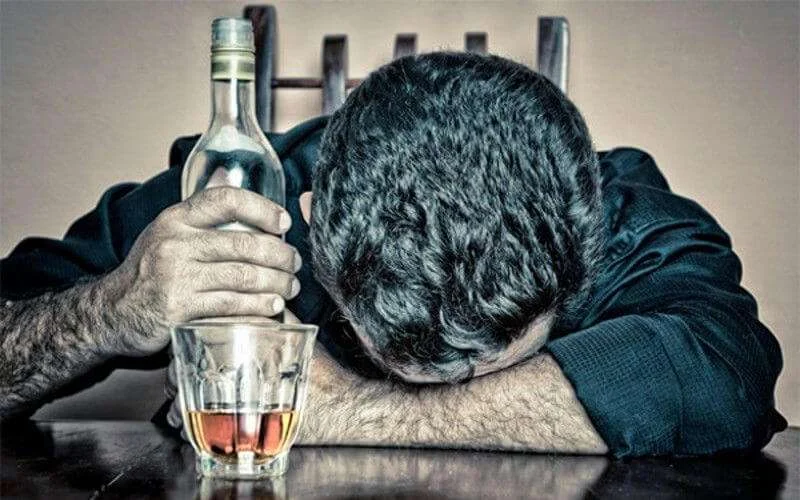 Dronken politieman bedreigt mensen met dienstwapen in Marokko