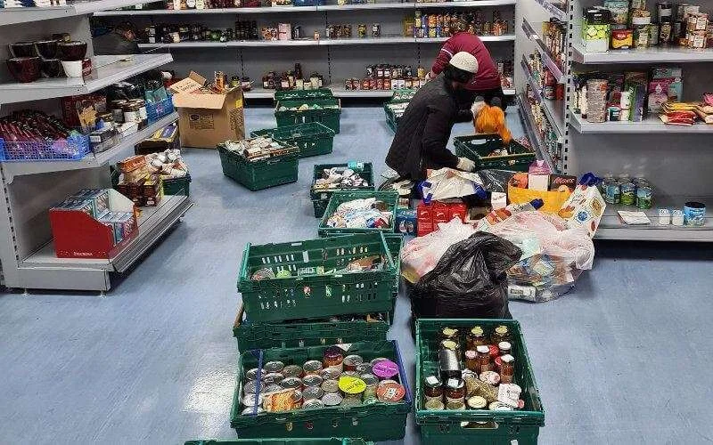 Groot-Brittannië: moslims helpen bejaarde mensen tijdens coroncrisis