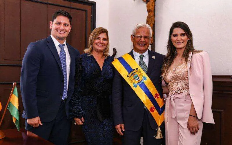 Bezoek Colombiaanse burgemeester aan Marokko komt hem duur te staan